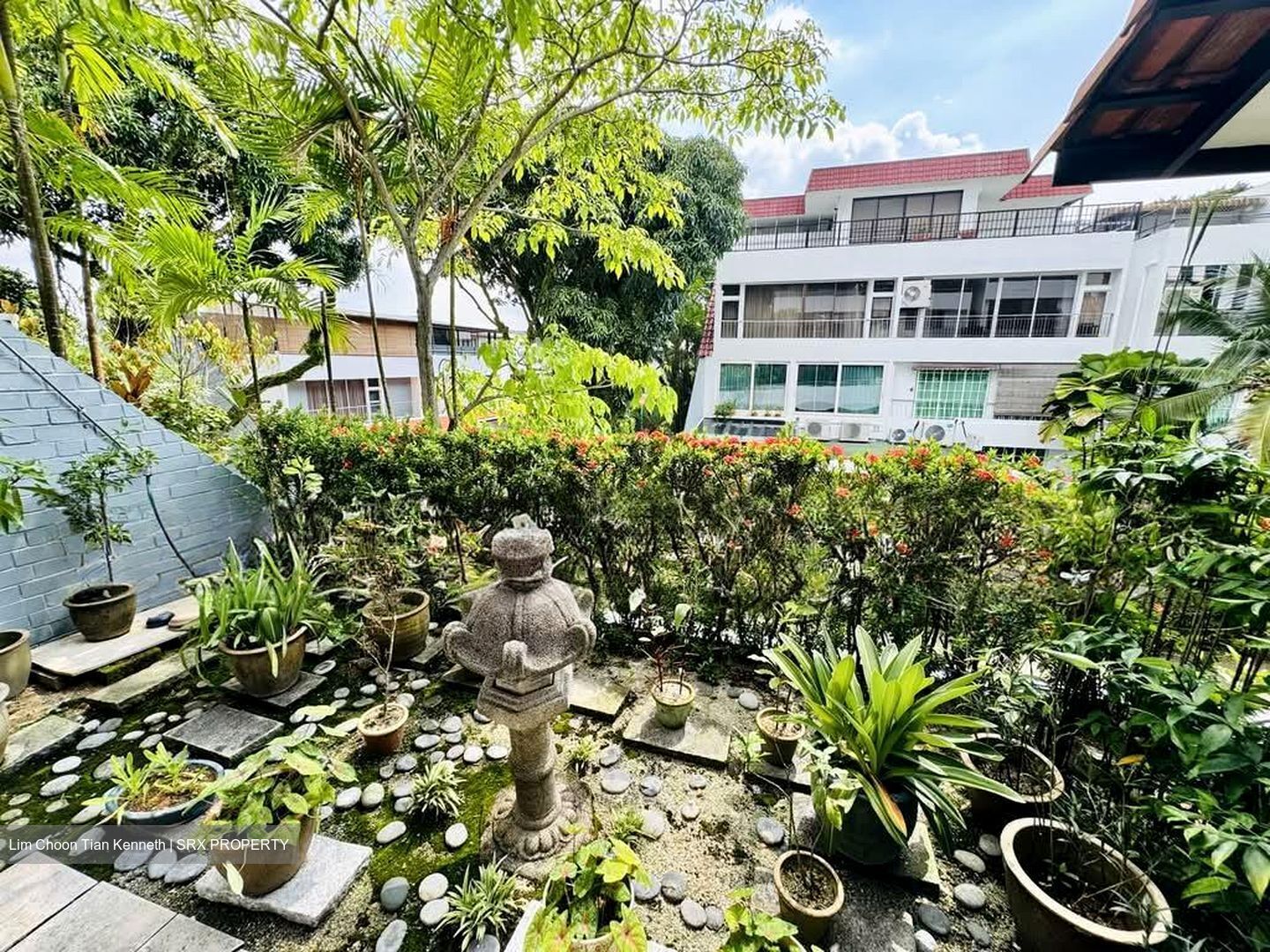 Watten Estate Road (D11), Condominium #565773331